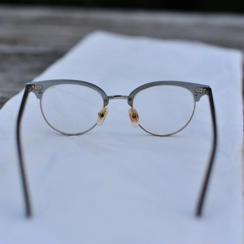 Glasses Silver Acrylic Used RX -3